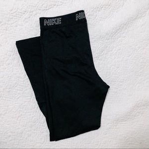 nike victory training capri leggings